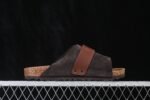 Birkenstock Suede Strap Slides - 图片 17