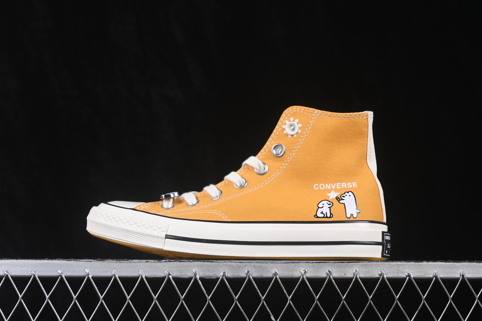 i1783521825539_3062_0_0 Matsui x Converse Chuck 70 High Top - الصورة 1