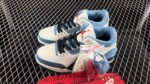 ⁦Levis x Air Jordan 3 Retro⁩ - الصورة ⁦5⁩