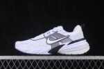 ⁦Nike V2K Run⁩ - الصورة ⁦21⁩