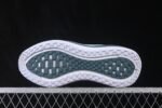 Nike Vomero Plus - Image 8