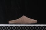 ⁦The Row Hudson Mules⁩ - الصورة ⁦12⁩