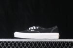 Vans Authentic VR3