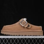 UGG Golden Family Slipper