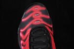 ⁦Supreme x Nike Air Max Plus TN⁩ - الصورة ⁦7⁩