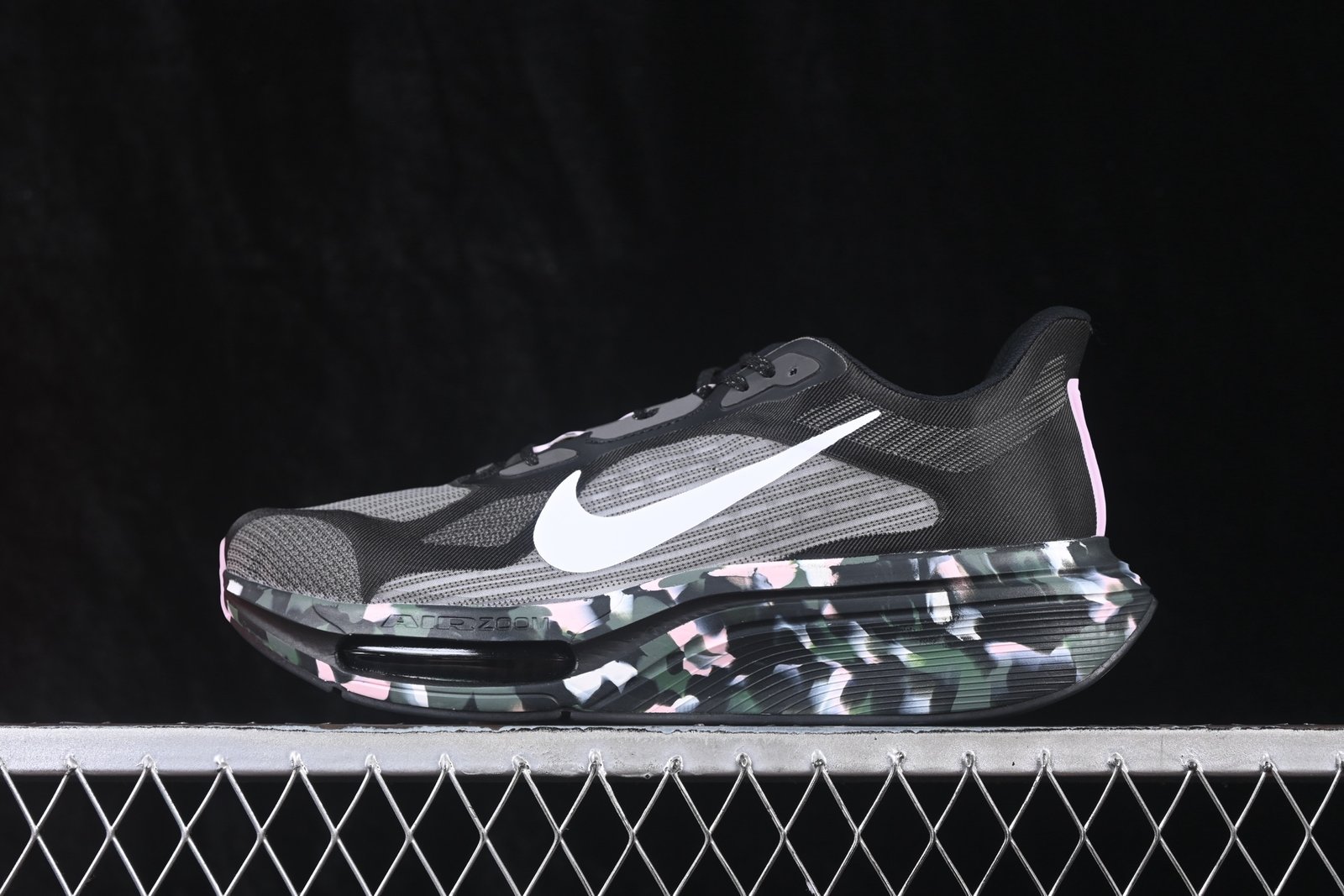 source-full-i1786116886210_4493_0_8 Nike Pegasus Premium 2 Supplier Label - الصورة 1