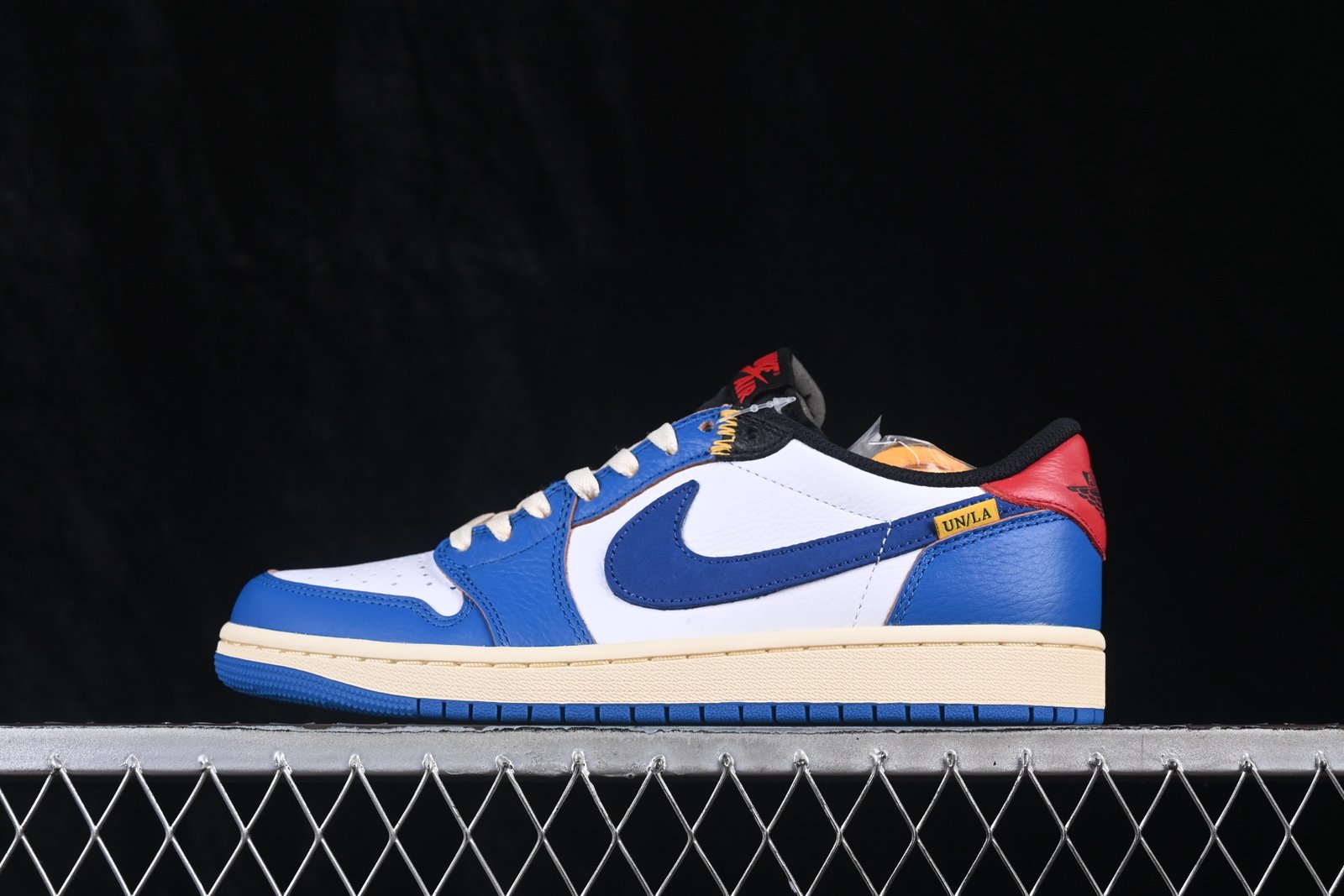 source-full-i1786380911828_6120_0_0 Fragment Design x Union x Air Jordan 1 Low – Image 1