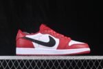 ⁦Air Jordan 1 Retro Low OG⁩ - الصورة ⁦6⁩