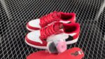 ⁦Air Jordan 1 Retro Low OG⁩ - الصورة ⁦9⁩