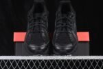 Under Armour Sola Ultimate – Image 19