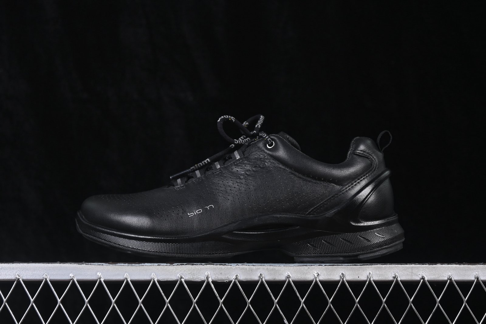 source-full-i1787586634465_1792_0_1 Ecco Biom Leather Sneakers - 图片 1