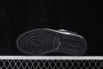 Air Jordan 1 Low – Image 18