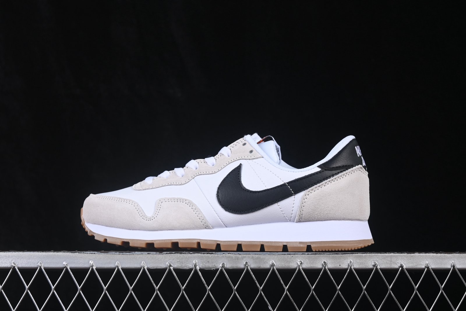 source-full-i1788105969819_3031_0_1 Nike Air Pegasus 83 - 画像 (1)