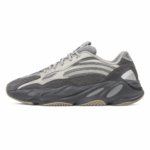 Adidas Yeezy Boost 700 V2